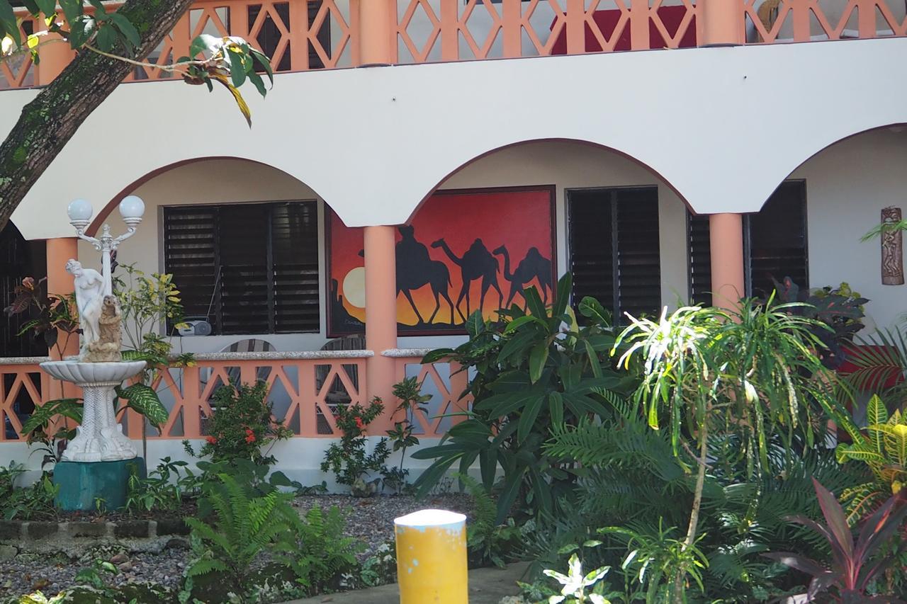 Residencial Estephany Sosua Ngoại thất bức ảnh