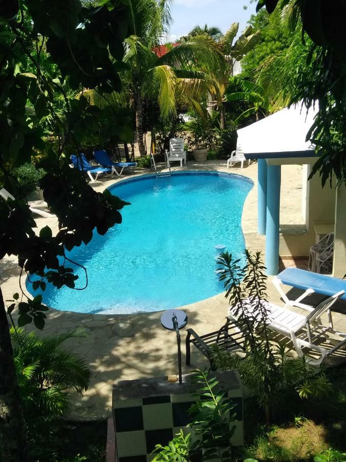 Residencial Estephany Sosua Ngoại thất bức ảnh